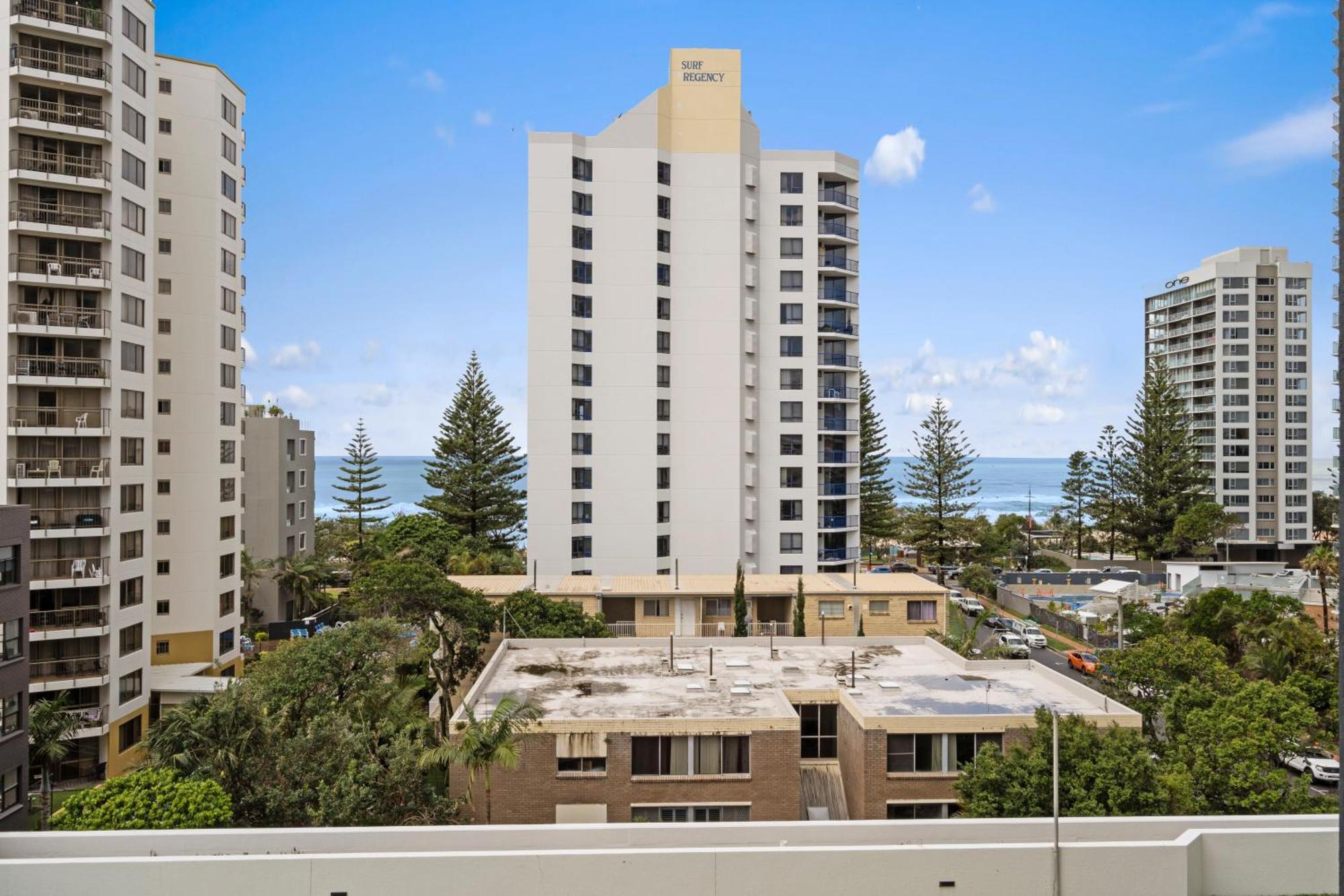 Legends Apartments - Qstay Gold Coast Luaran gambar