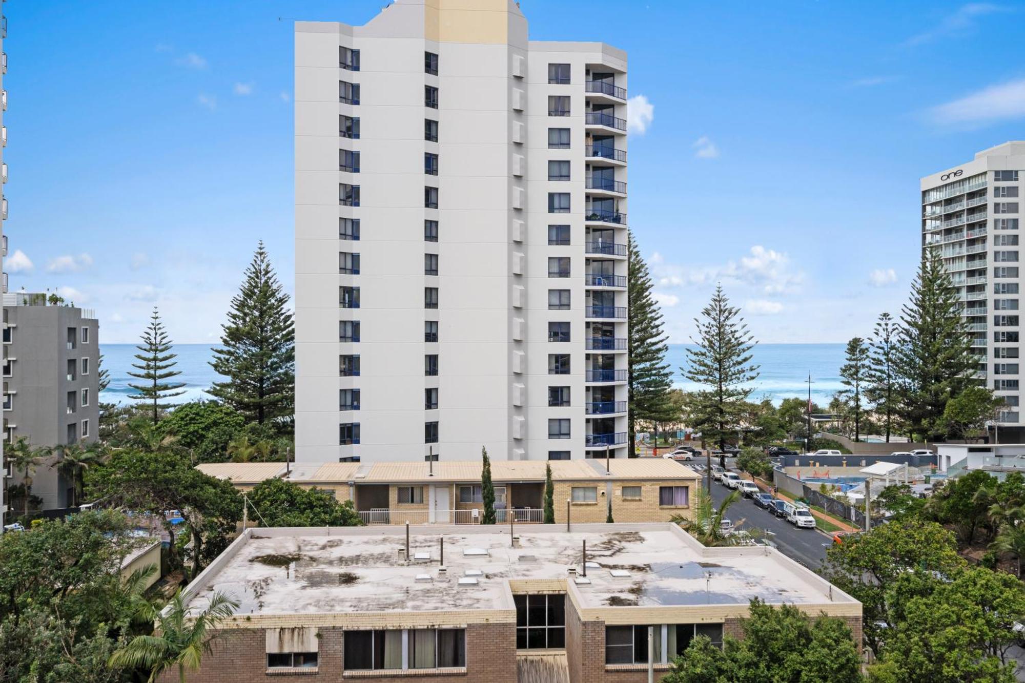 Legends Apartments - Qstay Gold Coast Luaran gambar