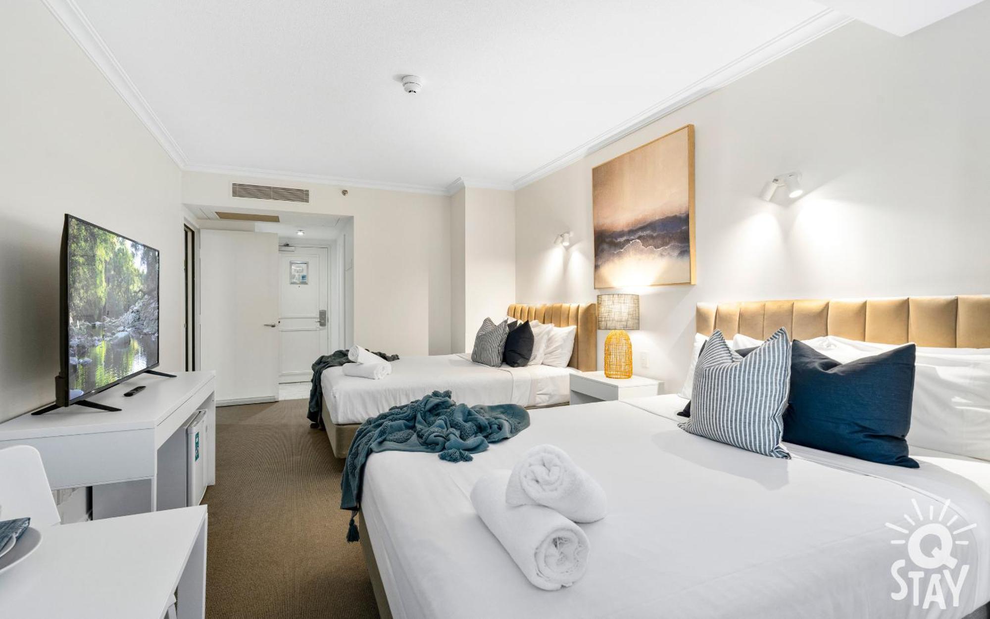 Legends Apartments - Qstay Gold Coast Luaran gambar