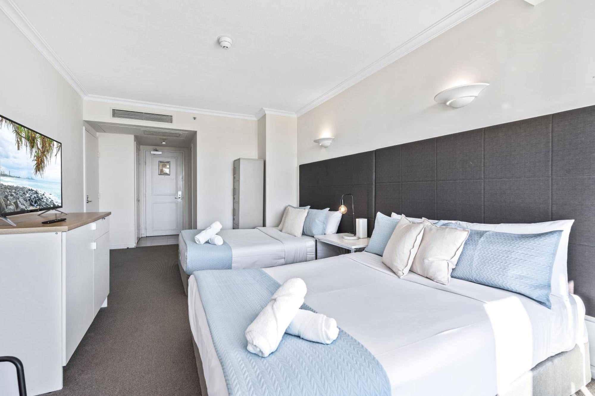 Legends Apartments - Qstay Gold Coast Luaran gambar