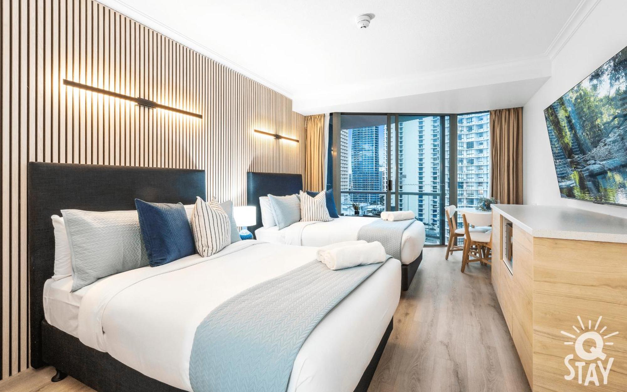 Legends Apartments - Qstay Gold Coast Luaran gambar