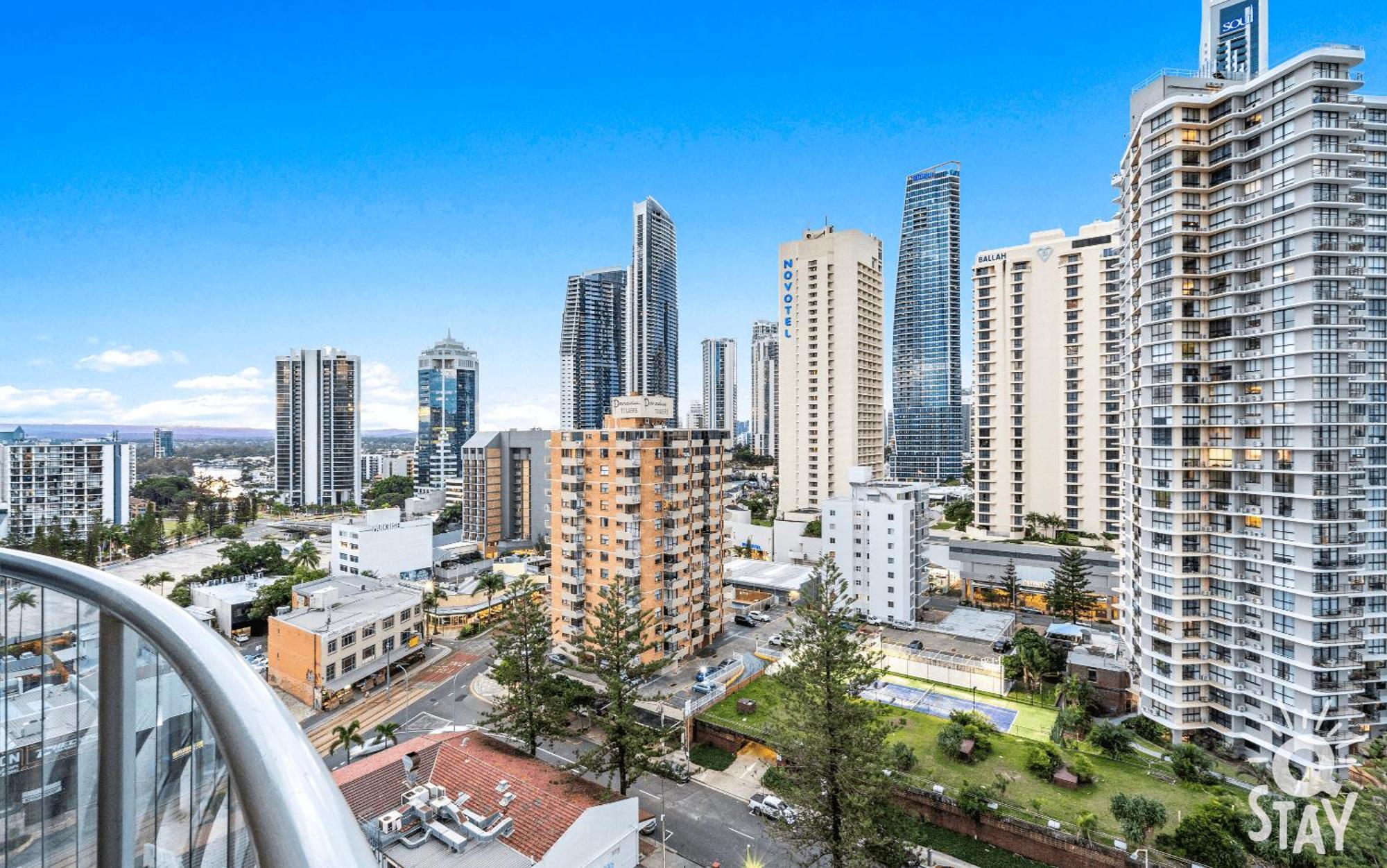 Legends Apartments - Qstay Gold Coast Luaran gambar