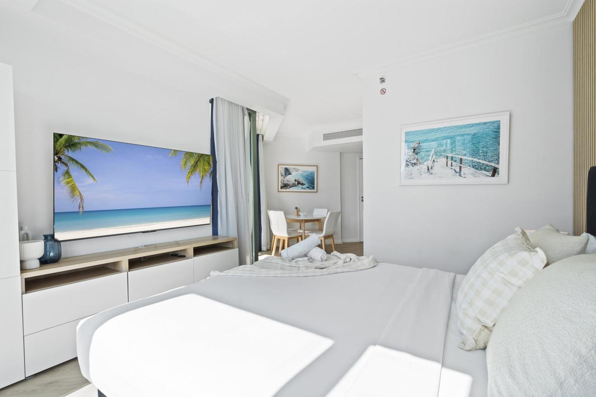 Legends Apartments - Qstay Gold Coast Luaran gambar
